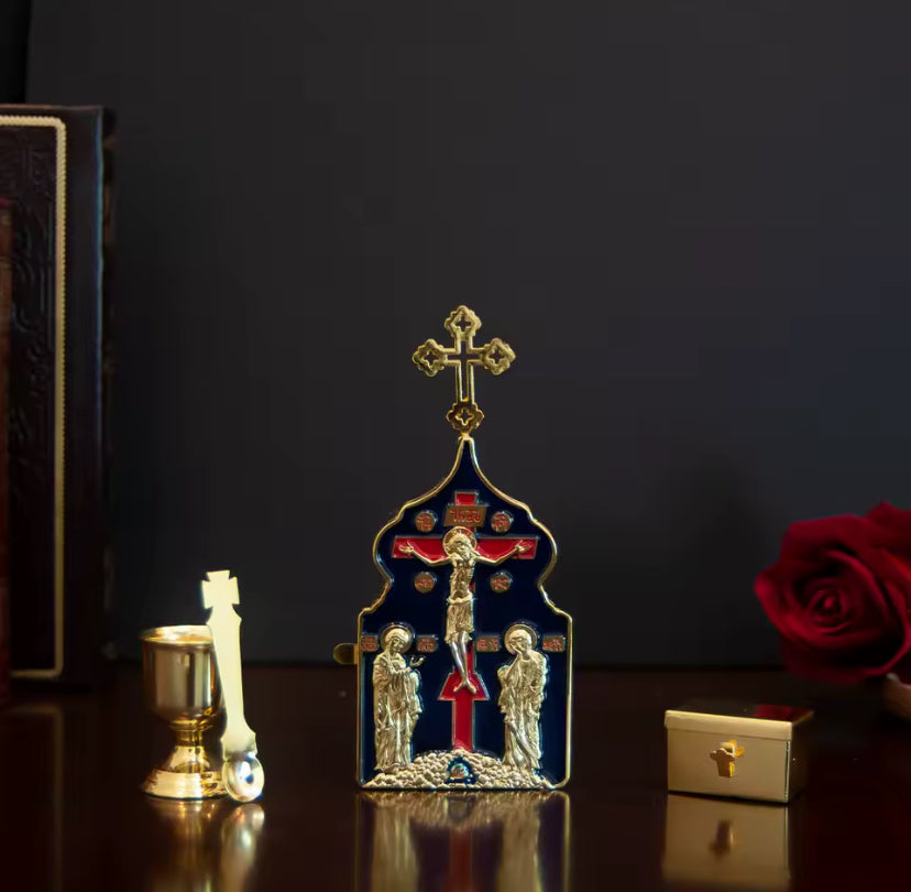 Kruismuurdecoratie Met Vergulding