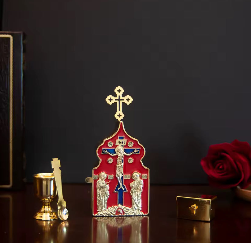 Kruismuurdecoratie Met Vergulding