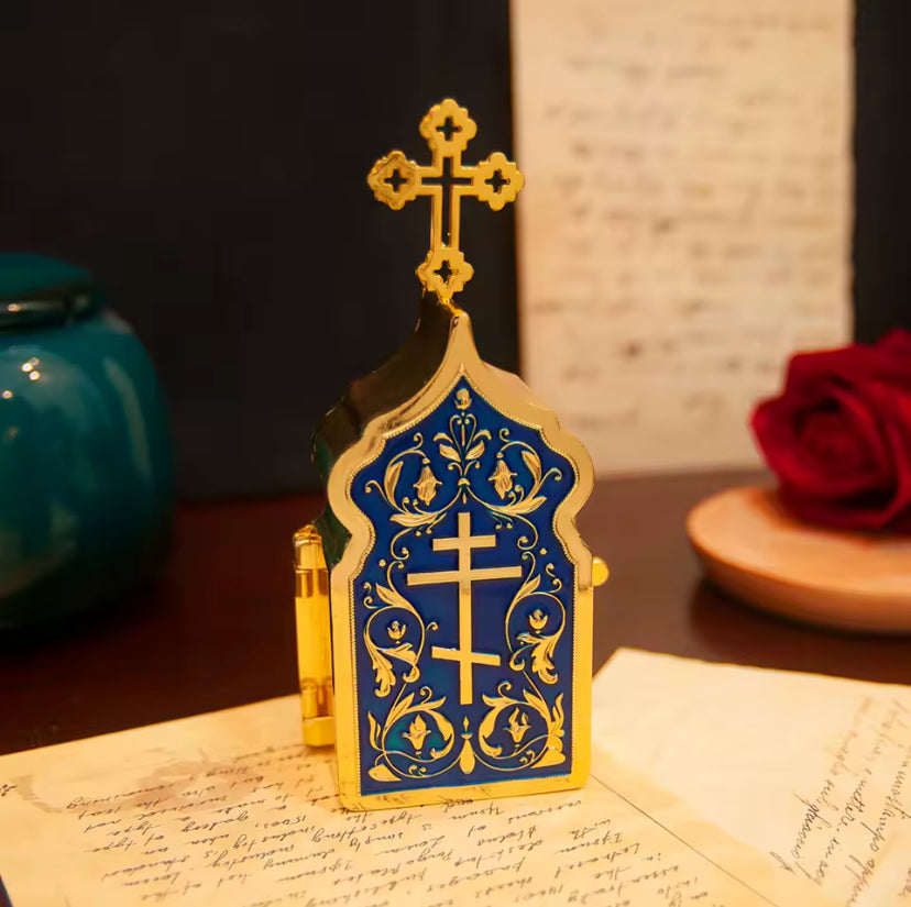 Kruismuurdecoratie Met Vergulding