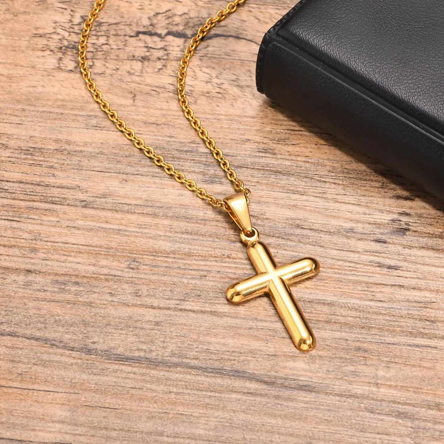 goudkleurige kruisketting